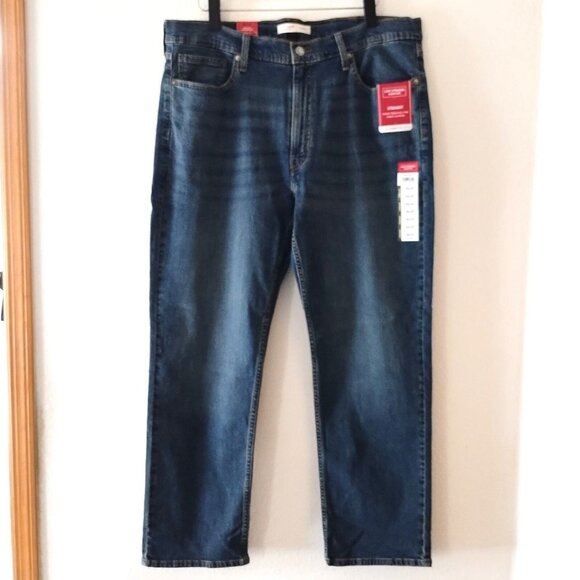 Levi's Signature Straight Leg Flex Men's Jeans Tag Size 38x30 New With Tags!